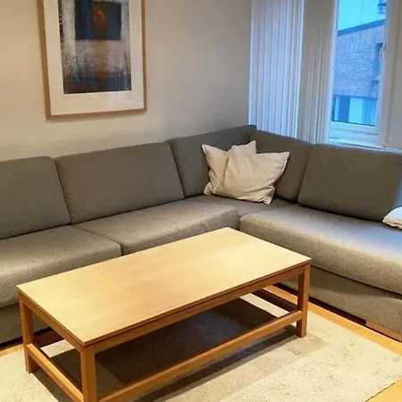 Dinbnb L 700m To Aquarium I 6th Floor And Elevator - Value For The Money Apartment *